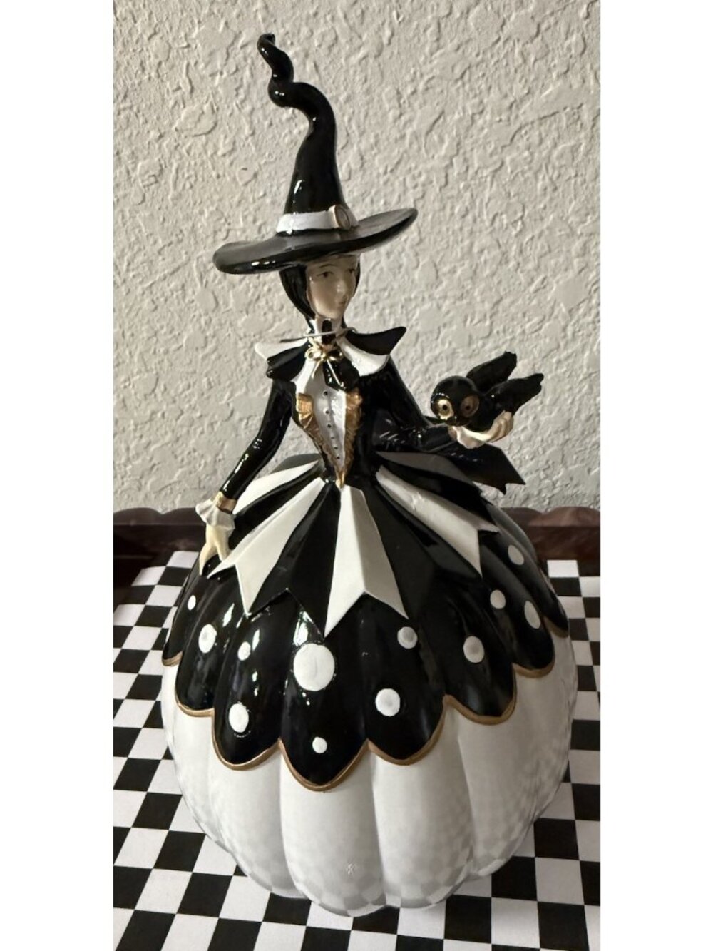 TikTok Bella Lux Halloween Witch Figurine Pumpkin Owl Black Polka Dot 10" NWT 🖤